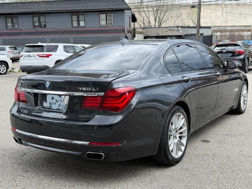 2014 BMW 750 Li xDrive