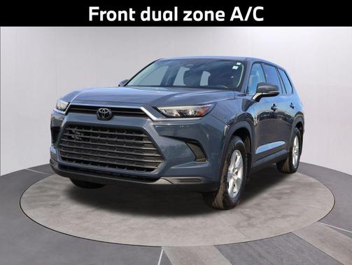 2025 Toyota Highlander Hybrid LE