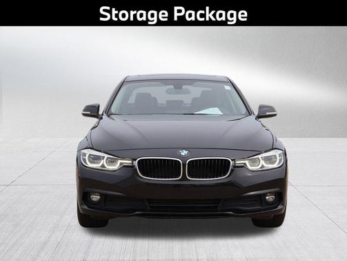 Black Sapphire Metallic 2018 BMW 320 i