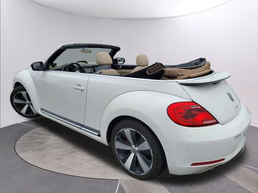 2013 Volkswagen Beetle 2.0T