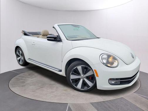 2013 Volkswagen Beetle 2.0T