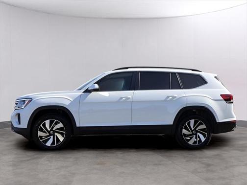 2025 Volkswagen Atlas 2.0T SE w/Technology 4MOTION