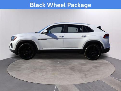 2026 Volkswagen Atlas Cross Sport 2.0T SE w/Technology 4MOTION