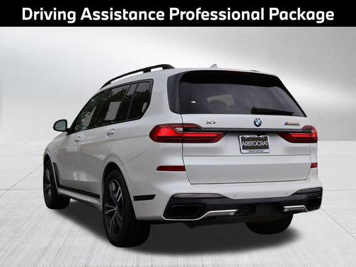 Mineral White Metallic 2021 BMW X7 M50i