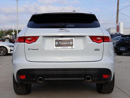 2019 Jaguar F-PACE 30t R-Sport
