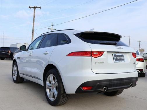2019 Jaguar F-PACE 30t R-Sport