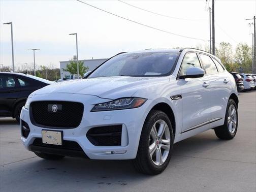2019 Jaguar F-PACE 30t R-Sport