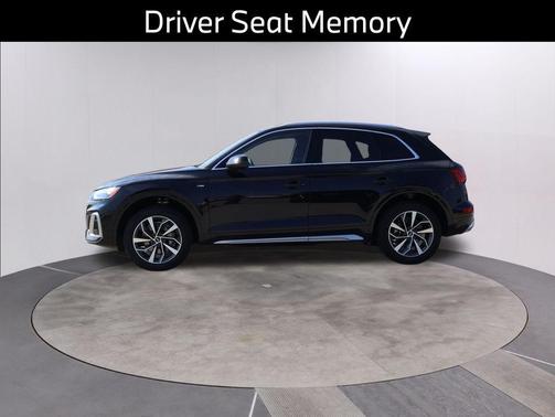 2022 Audi Q5 45 S line Premium
