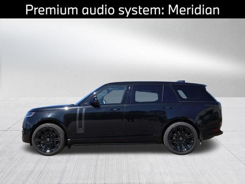 Santorini Black Metallic 2023 Land Rover Range Rover P530 SE