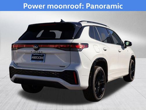 2026 Volkswagen Tiguan 2.0T SE R-Line Black 4MOTION