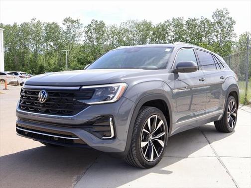 2024 Volkswagen Atlas Cross Sport 2.0T SEL Premium