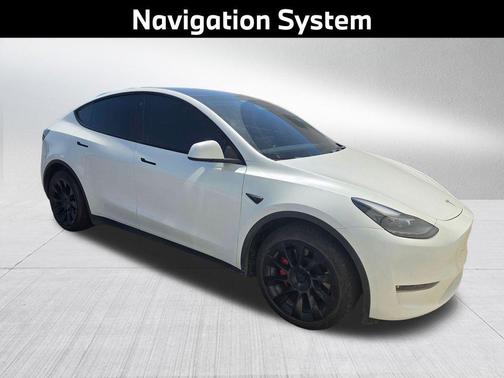 Pearl White Multi-Coat 2023 Tesla Model Y Long Range Dual Motor All-Wheel Drive