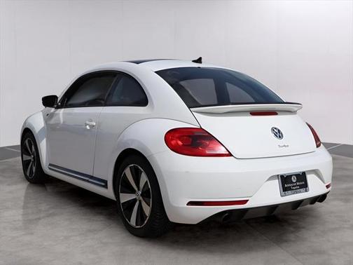 2014 Volkswagen Beetle DSG 2.0T R-Line