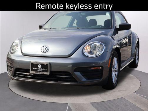 2018 Volkswagen Beetle 2.0T S