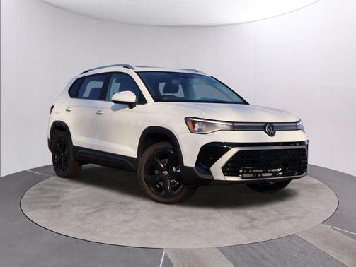 2026 Volkswagen Taos SEL