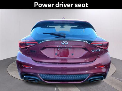 2018 INFINITI QX30 Sport