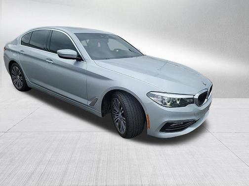 Glacier Silver Metallic 2018 BMW 540 xDrive