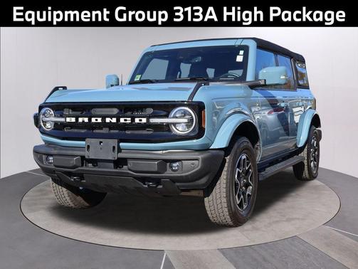 2023 Ford Bronco Outer Banks