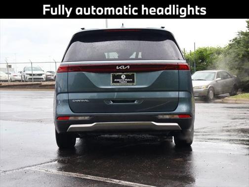 2024 Kia Carnival SX