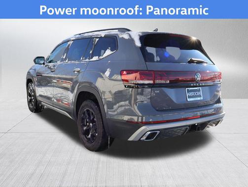 2026 Volkswagen Atlas Peak Edition