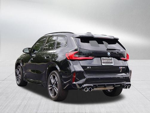 Black Sapphire Metallic 2025 BMW X1 M35i