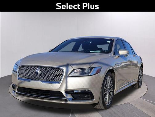 2017 Lincoln Continental Select