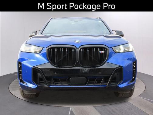 2025 BMW X5 M60i