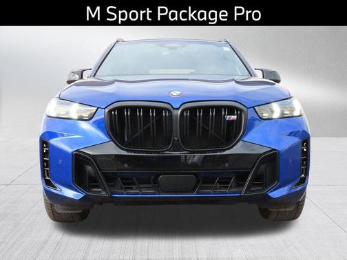 2025 BMW X5 M60i