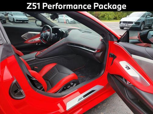 2021 Chevrolet Corvette Stingray w/2LT