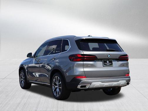 Gray 2026 BMW X5 sDrive40i