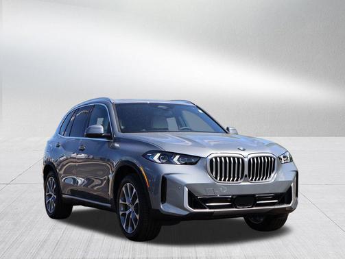Gray 2026 BMW X5 sDrive40i