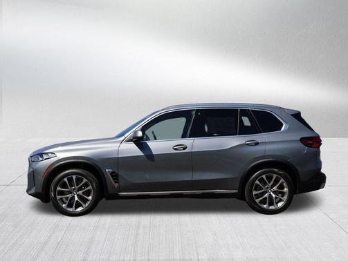 Gray 2026 BMW X5 sDrive40i