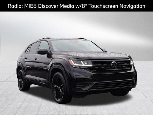 Deep Black 2023 Volkswagen Atlas Cross Sport 3.6L V6 SEL R-Line
