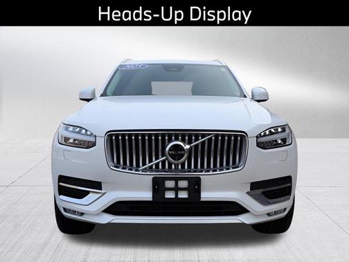 2025 Volvo XC90 B6 Ultra