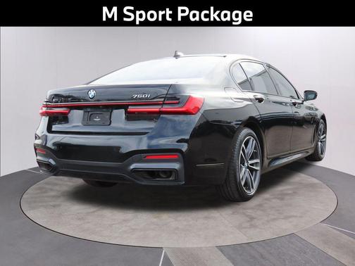 2022 BMW 750 i xDrive