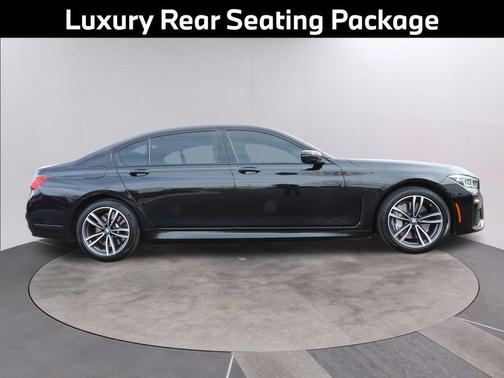 2022 BMW 750 i xDrive