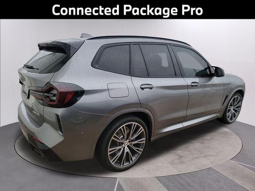 2024 BMW X3 M40i