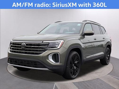 2025 Volkswagen Atlas 2.0T SE w/Technology 4MOTION