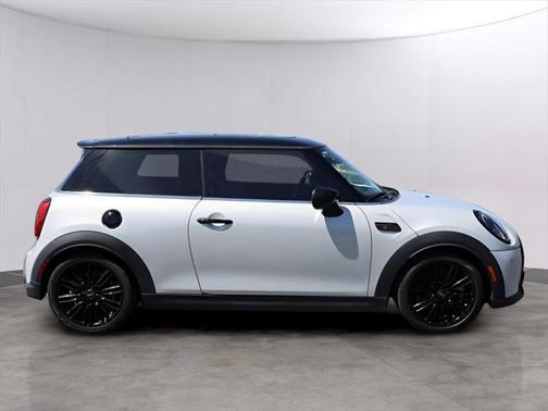 2023 MINI Hardtop Cooper S