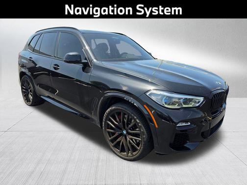 Black Sapphire Metallic 2021 BMW X5 M50i