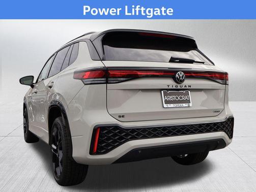 2026 Volkswagen Tiguan 2.0T SE R-Line Black 4MOTION