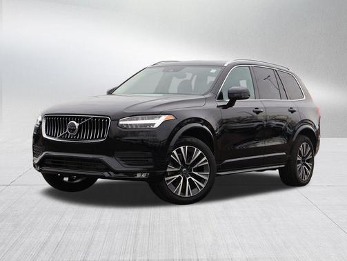 2021 Volvo XC90 T6 Momentum