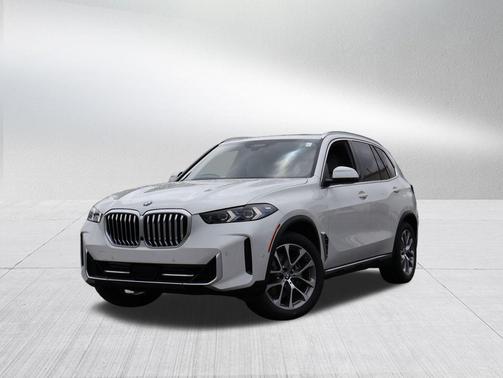 Mineral White Metallic 2026 BMW X5 xDrive40i