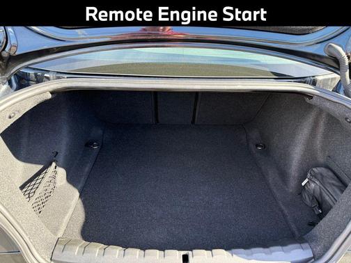 2023 BMW 230 i xDrive