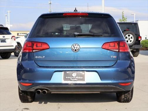 2017 Volkswagen Golf TSI S 4-Door