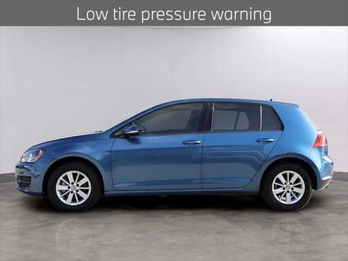 2017 Volkswagen Golf TSI S 4-Door