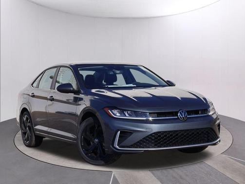 2026 Volkswagen Jetta 1.4T SE