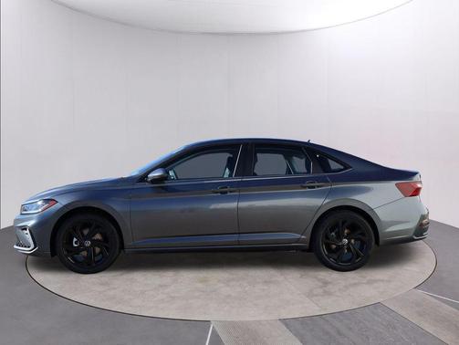 2026 Volkswagen Jetta 1.4T SE