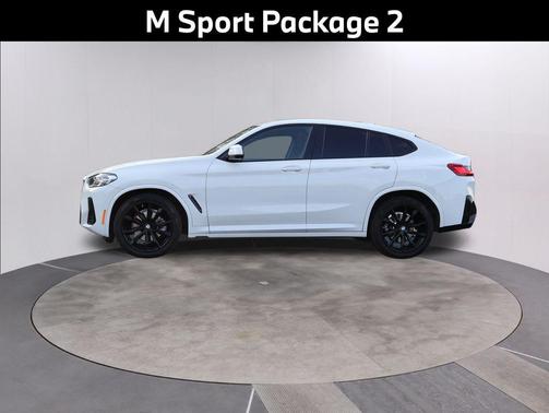 2022 BMW X4 xDrive30i