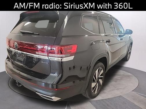 2024 Volkswagen Atlas 2.0T SE w/Technology 4MOTION